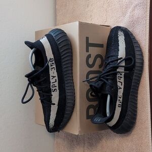 🔥 Yeezy 350 Boost Size 12